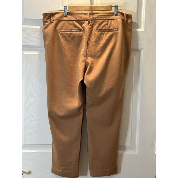 Liz Claiborne Ankle Length Tan Stretch Straight Career Slacks Pants 16 - Picture 2 of 4